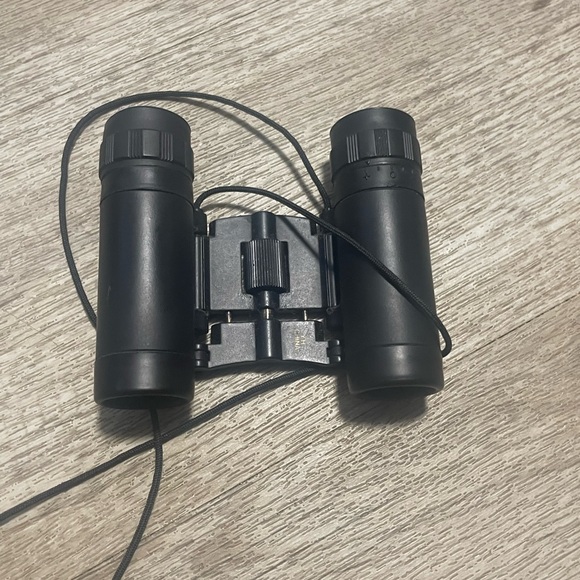 SIMMONS BINOCULARS 8 X 21 MODEL 1156 - Picture 5 of 7